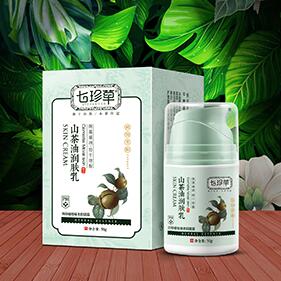 七珍草山茶潤膚乳