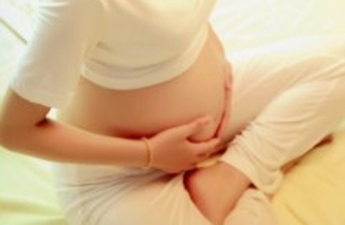 孕媽咪總?cè)滩蛔∩蠋≡囋囘@樣做